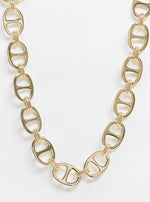 Load image into Gallery viewer, Pieces chunky link necklace in gold
